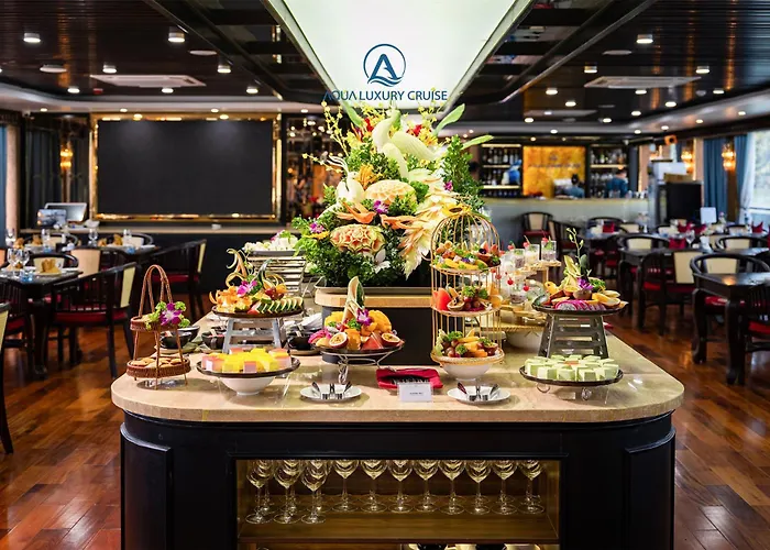 Aqua Luxury Cruise By Ahg 5* 下龍
