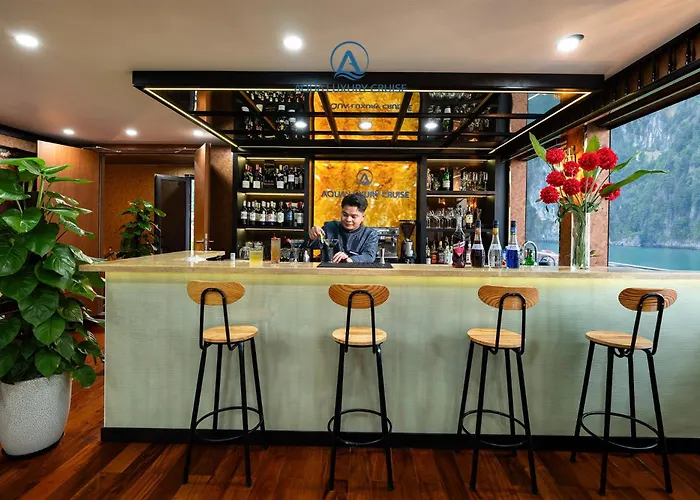 Botel Aqua Luxury Cruise By Ahg Ha Long